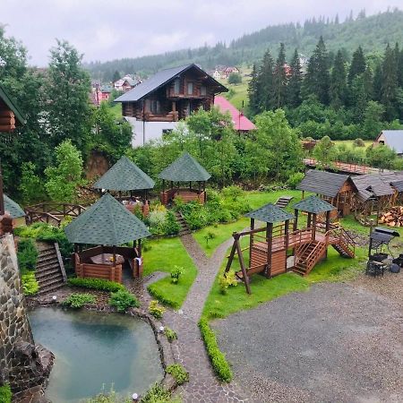 Lavina Hotel Bukovel Exterior photo