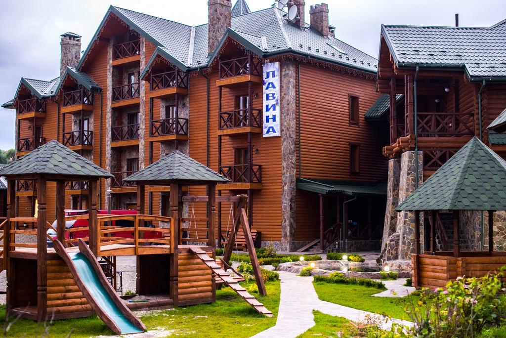 Lavina Hotel Bukovel Exterior photo
